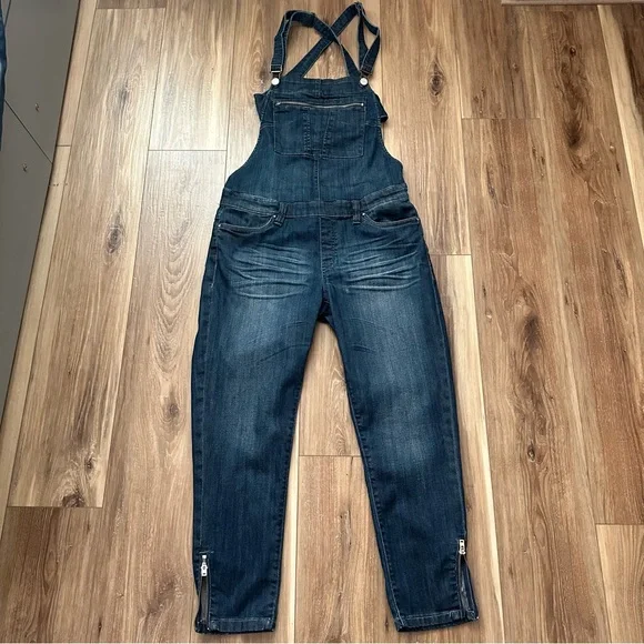 Blank NYC Crossover Distressed Denim Overalls Size 30 Medium Wash Zip Accent - Picture 7 of 16
